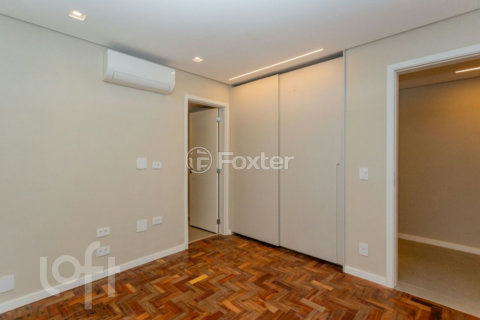 Image 34 - 955852