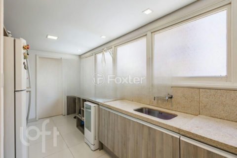 Image 37 - 955977