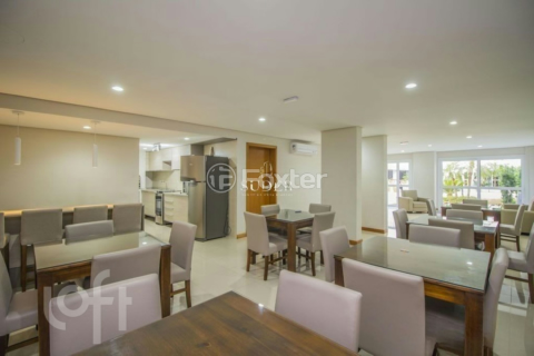 Image 35 - 956093