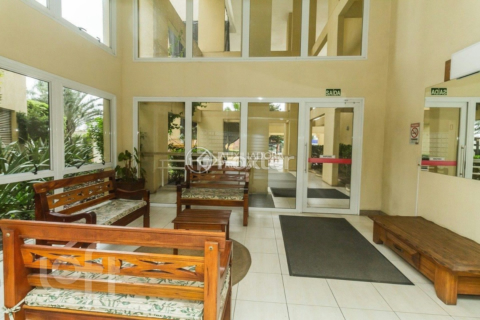 Image 35 - 956274