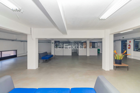 Image 43 - 956317