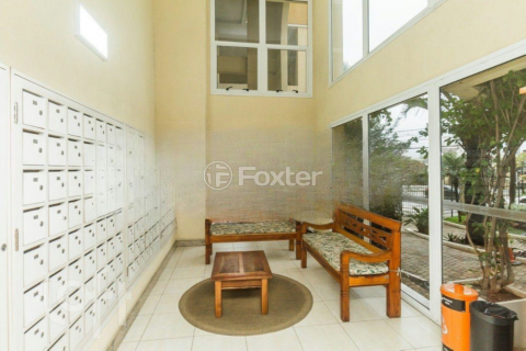 Image 27 - 956360