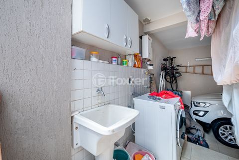 Image 29 - 956414