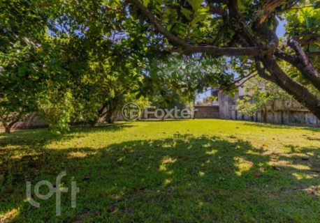 Image 32 - 956503