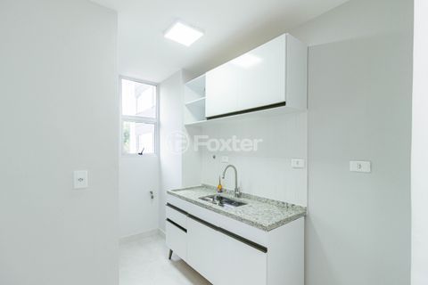 Image 23 - 956617