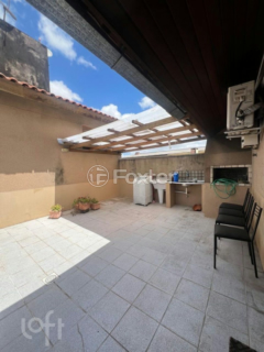 Image 34 - 956630