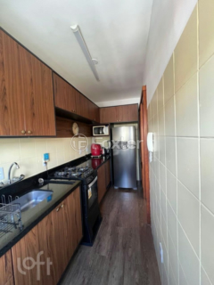 Image 41 - 956630