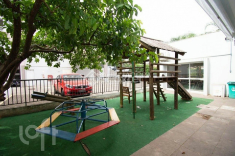 Image 32 - 956857