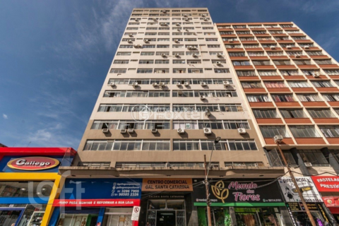 Image 21 - 957002