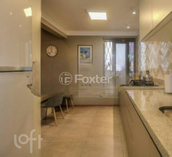 Image 34 - 957005