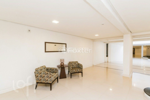 Image 30 - 957036