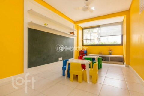Image 35 - 957036