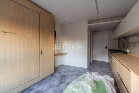 Image 7 - 957092