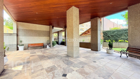 Image 36 - 957099