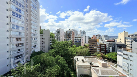 Image 47 - 957099