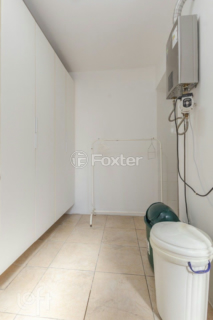 Image 34 - 957323