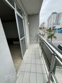 Image 45 - 957385