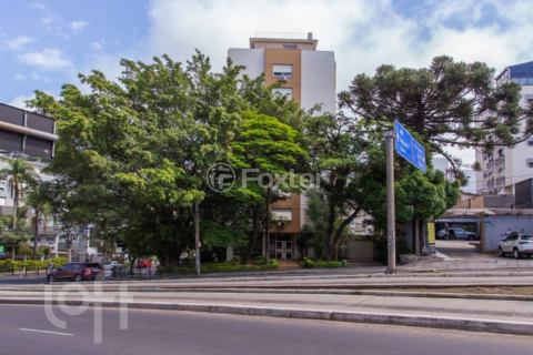 Image 44 - 957449