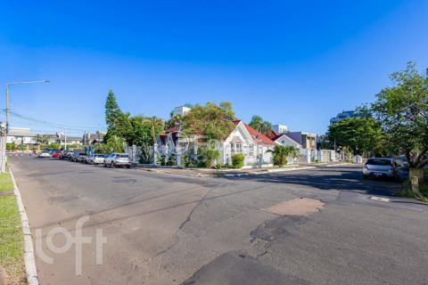 Image 38 - 957490