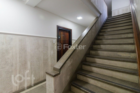 Image 25 - 957554