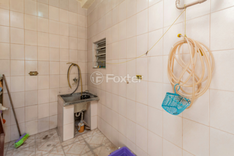 Image 30 - 957723