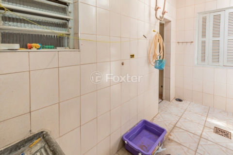 Image 29 - 957723