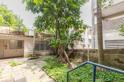 Image 43 - 957776