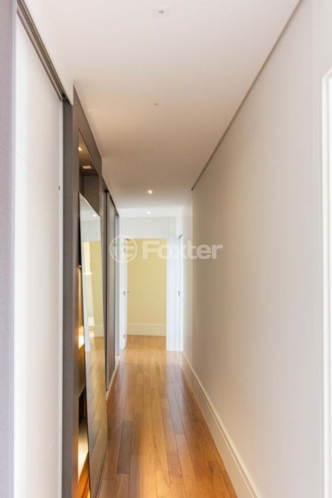 Image 41 - 957821