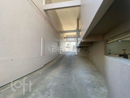 Image 49 - 958141