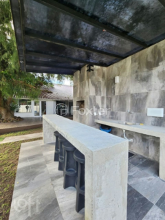 Image 60 - 958198