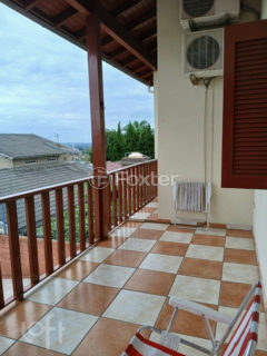 Image 33 - 958481