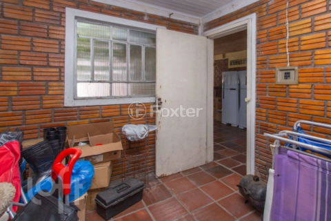 Image 31 - 958653