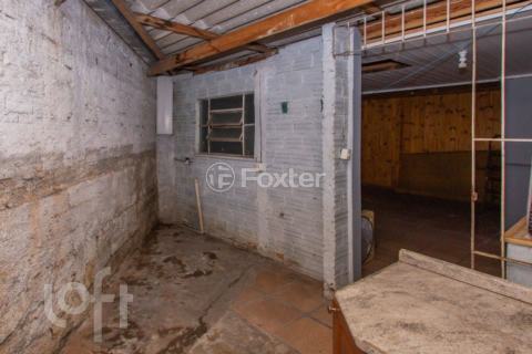 Image 32 - 958653