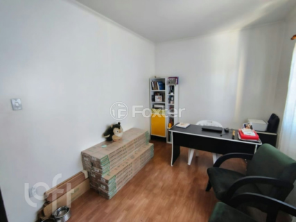 Image 43 - 958682