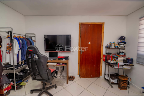 Image 33 - 958792
