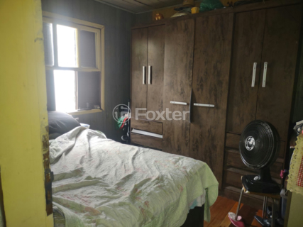 Image 3 - 958876
