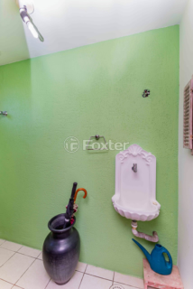 Image 60 - 958918