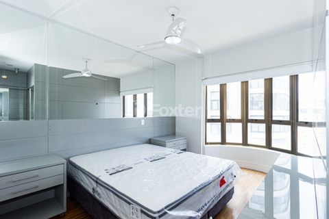 Image 34 - 959213