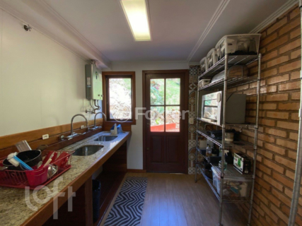 Image 34 - 959547