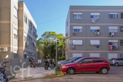 Image 21 - 959840