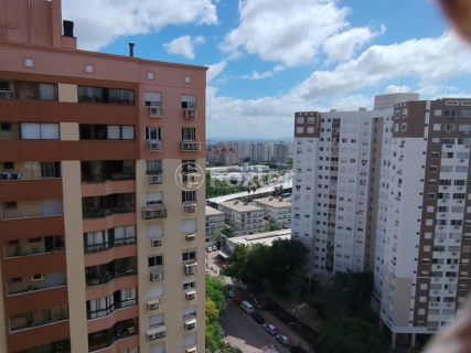 Image 29 - 959951