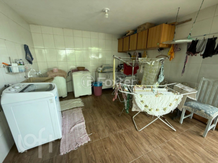 Image 22 - 960006