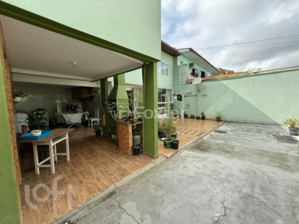 Image 25 - 960006