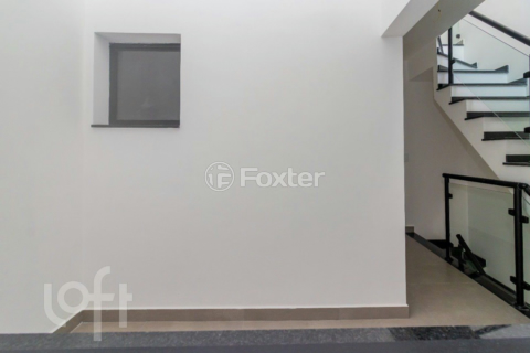 Image 21 - 960447