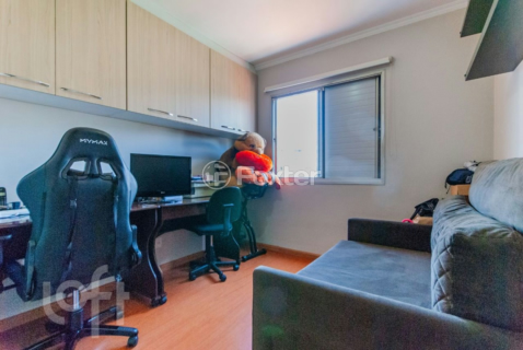 Image 30 - 960521