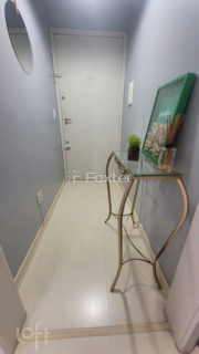 Image 10 - 960678