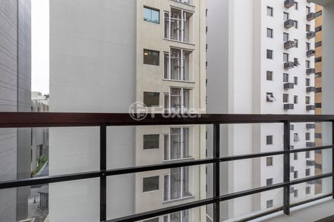 Image 26 - 960702