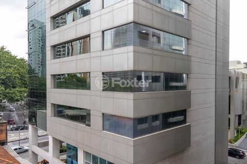 Image 37 - 960702