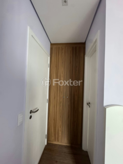 Image 28 - 960704