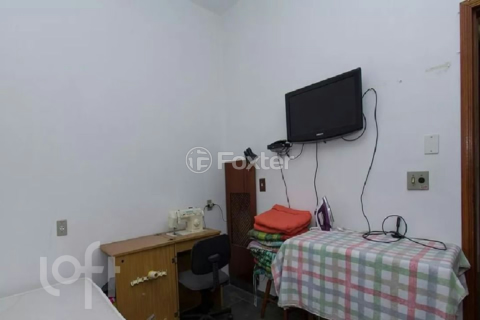Image 25 - 960874